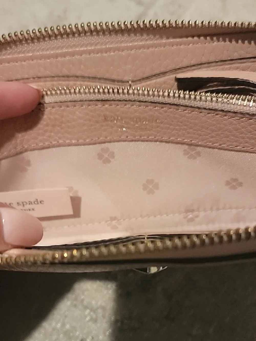 kate spade Pebbled Leather Zip Wallet in Blush Pink with Pink And Gold Spade
